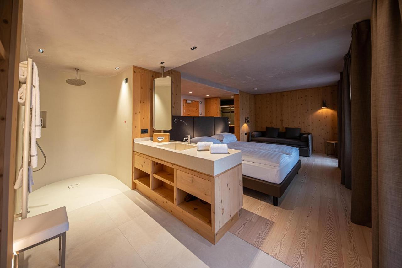 Luxury Triple Room,1309348576:JPEG